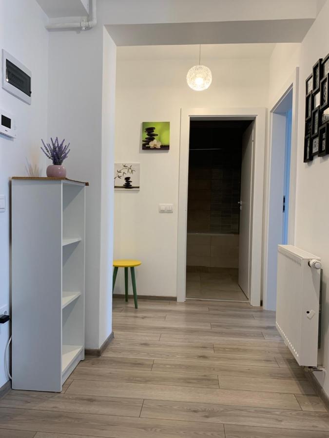 Apartament Sara Targu Mures Exterior foto